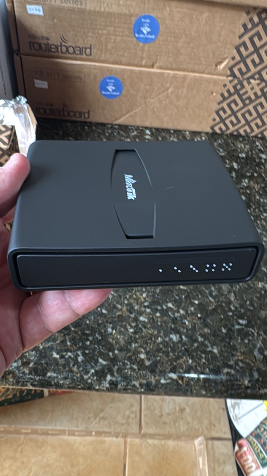 ACCESS POINT P/REDE S/FIO MIKROTIK HAP